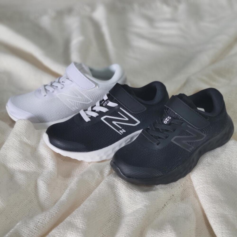 New Balance Kids New Balance Kids New Balance Skys 520 Toddler Sneakers Running Shoes blacks/170
New Balance Kids New Balance Kids New Balance Skys 520 Toddler Sneakers Running Shoes blacks/170
