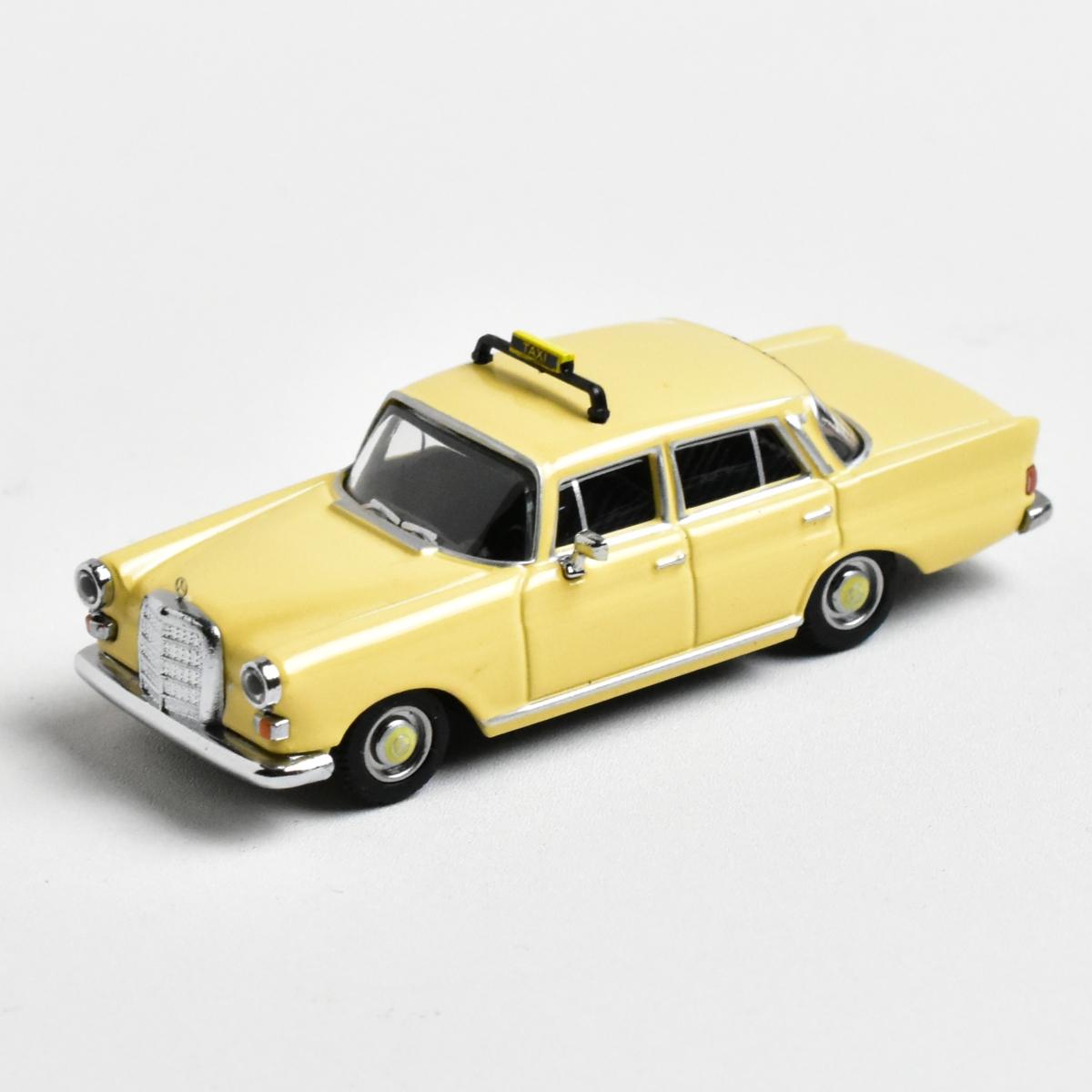 HERPA 1:87 Adults Hobby small scale Display plastic Diecast Model Car
HERPA 1:87 Adults Hobby small scale Display plastic Diecast Model Car