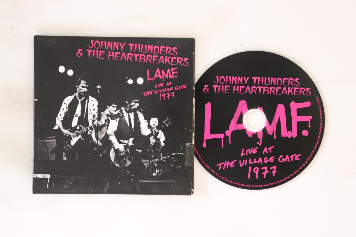CD HEARTBREAKERS (2) - L.A.M.F. Live At The Village Gate 1 CLP2264 Cleopatra 2015 US Rock Used
CD HEARTBREAKERS (2) - L.A.M.F. Live At The Village Gate 1 CLP2264 Cleopatra 2015 US Rock Used
