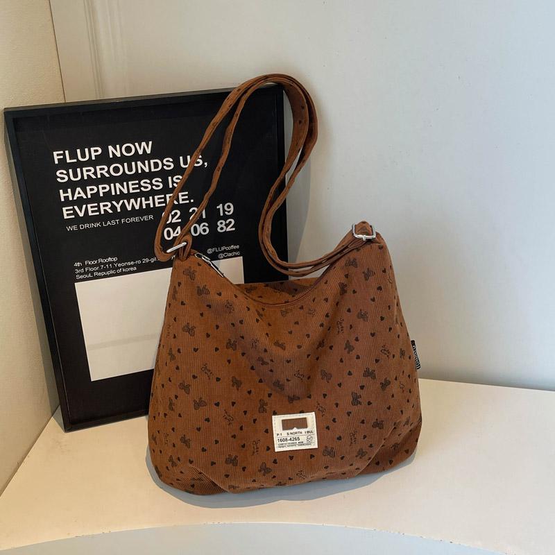 Autumn Winter 2026Korean Lazy Style Corduroy Shoulder Bag Large Capacity Crossbody Bag for Women Texture Versatile Storage Bags
Autumn Winter 2026Korean Lazy Style Corduroy Shoulder Bag Large Capacity Crossbody Bag for Women Texture Versatile Storage Bags