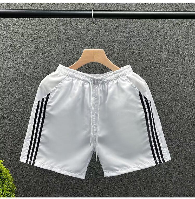 Чоловічі швидковисихаючі спортивні штани в смужку три чверті XL білий
Чоловічі швидковисихаючі спортивні штани в смужку три чверті XL білий