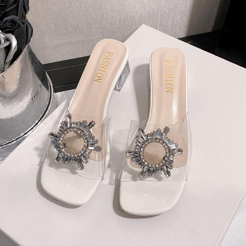 Slope heel sandals summer 2025 new large size cool slippers women s rhinestone transparent Korean version fashion slope heel cool slippers 42
Slope heel sandals summer 2025 new large size cool slippers women s rhinestone transparent Korean version fashion slope heel cool slippers 42