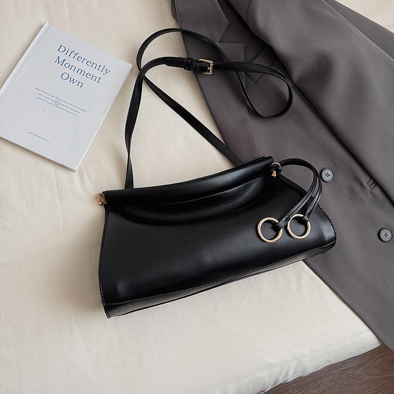 Luxury Soft Shoulder Bag Crossbody Bags for Women Fashion Design Women s Bag Flap Purses Sling Bags Chic
Luxury Soft Shoulder Bag Crossbody Bags for Women Fashion Design Women s Bag Flap Purses Sling Bags Chic