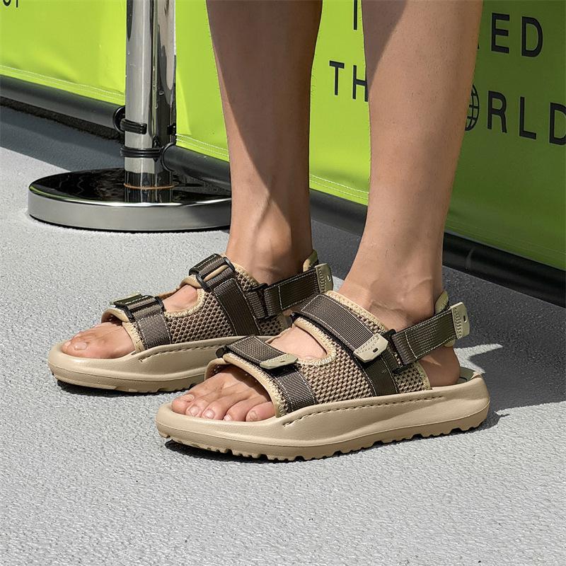 Velcro two wearing beach shoes men s lightweight soft-soled outdoor wading sports sandals creek shoes 371220-J 44 чорний
Velcro two wearing beach shoes men s lightweight soft-soled outdoor wading sports sandals creek shoes 371220-J 44 чорний