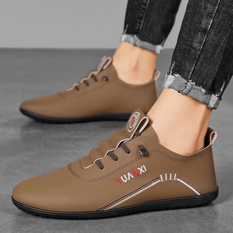 Super soft leather men s fashion casual shoes breathable leather shoes 2025 autumn new versatile wear-resistant one-pedal shoes 44
Super soft leather men s fashion casual shoes breathable leather shoes 2025 autumn new versatile wear-resistant one-pedal shoes 44