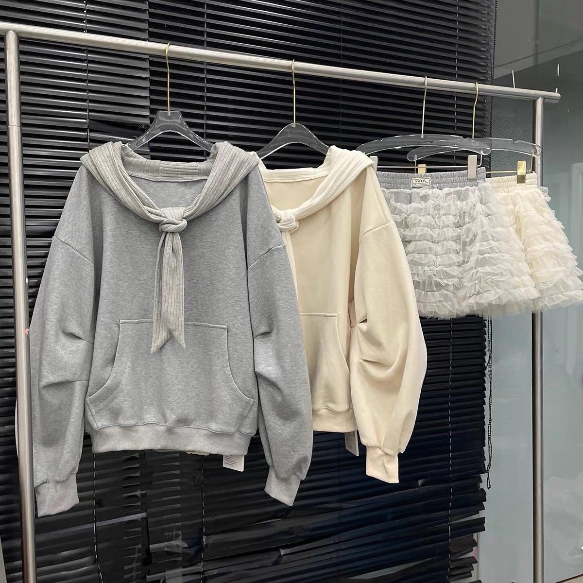 Navy Lace-Up Loose Hoodie & Lace Skirt Women s Casual Two-Piece Set Large
Navy Lace-Up Loose Hoodie & Lace Skirt Women s Casual Two-Piece Set Large