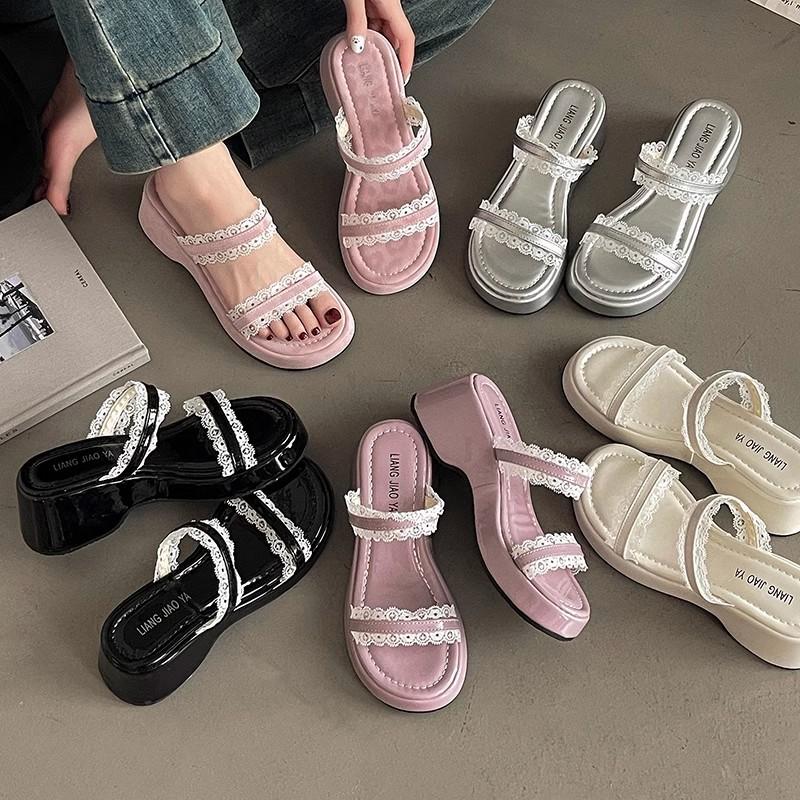 French fairy wind lace one word with open-toed platform slippers summer wear muffin women wedge sandals 35 чёрный
French fairy wind lace one word with open-toed platform slippers summer wear muffin women wedge sandals 35 чёрный