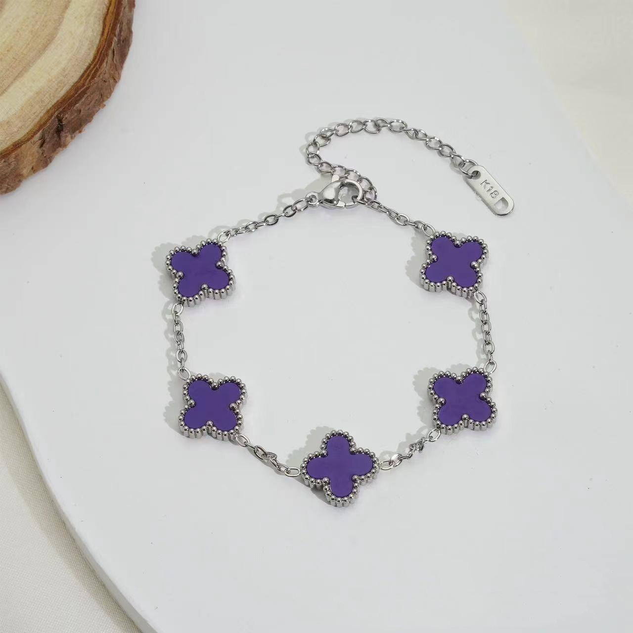 Классический 13-мм двусторонний браслет «Четырехлистный клевер», титановая сталь, модная легкая роскошь, женские украшения
Классический 13-мм двусторонний браслет «Четырехлистный клевер», титановая сталь, модная легкая роскошь, женские украшения