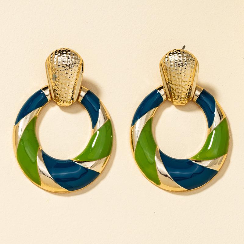European & American Geometric Color Block Earrings - Artistic, Drip Oil, Retro Hong Kong Style Studs
European & American Geometric Color Block Earrings - Artistic, Drip Oil, Retro Hong Kong Style Studs