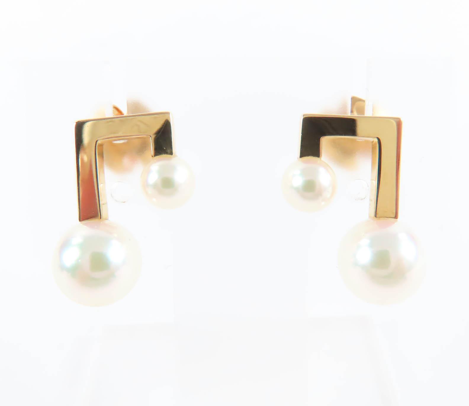 Excellent TASAKI Pierce Balance Note Earrings Akoya Pearl Musical Note Used
Excellent TASAKI Pierce Balance Note Earrings Akoya Pearl Musical Note Used