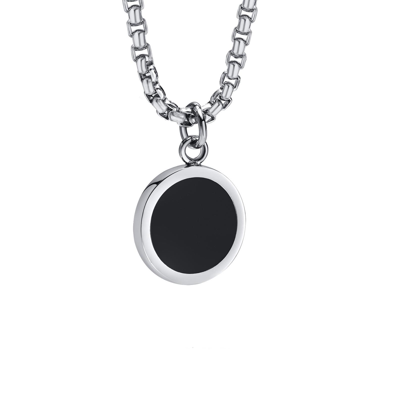Round Plate Pendant Necklace Stainless Steel Collarbone Chain for Men and Women Handmade Fashion Party Accessory A
Round Plate Pendant Necklace Stainless Steel Collarbone Chain for Men and Women Handmade Fashion Party Accessory A