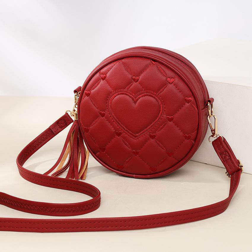 Small Round Bag New Mini Women s Bag Fashionable Crossbody Bag Love Embroidered One shoulder Women s Bag
Small Round Bag New Mini Women s Bag Fashionable Crossbody Bag Love Embroidered One shoulder Women s Bag