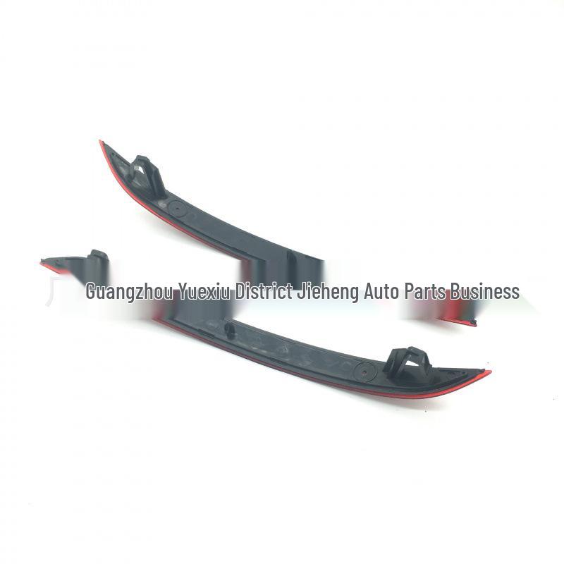 Applicable Volvo XC60 18+ Rear Bumper Light
Applicable Volvo XC60 18+ Rear Bumper Light