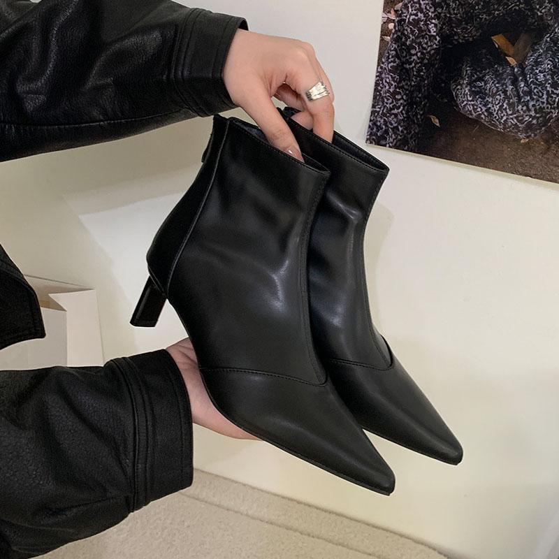 Модная обувь Женские ботильоны с острым носком и квадратным каблуком Обувь Модные молнии Женские эластичные короткие ботинки Обувь Женские туфли-лодочки 35 чёрный
Модная обувь Женские ботильоны с острым носком и квадратным каблуком Обувь Модные молнии Женские эластичные короткие ботинки Обувь Женские туфли-лодочки 35 чёрный