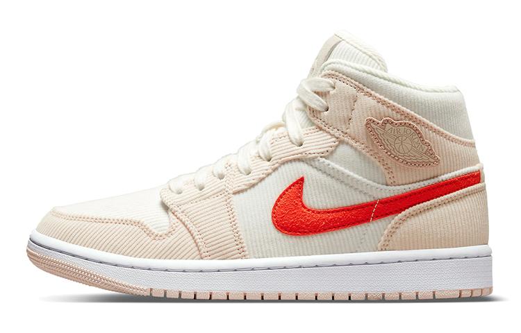Air Jordan 1 Mid Se Corduroy Women s DA8009-108 38
Air Jordan 1 Mid Se Corduroy Women s DA8009-108 38
