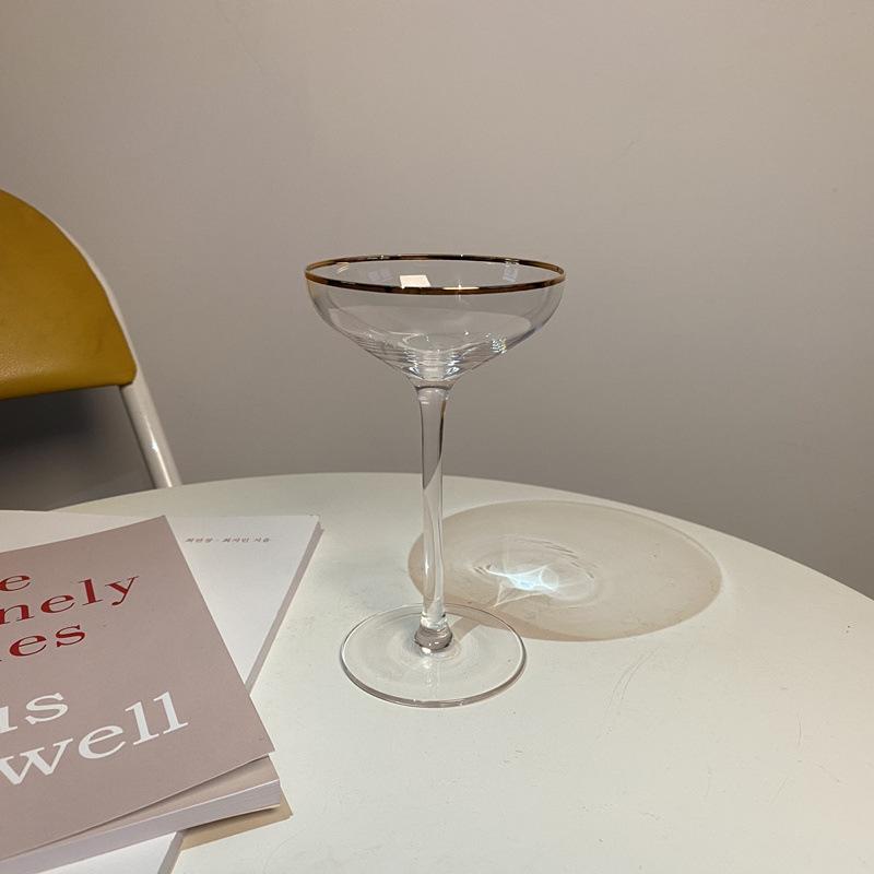 Crystal Pink Goblet Glasses Transparent Golden Side for Champagne Wine Cocktails Dessert Cup Barware Wedding Party Gifts 150ml прозорий
Crystal Pink Goblet Glasses Transparent Golden Side for Champagne Wine Cocktails Dessert Cup Barware Wedding Party Gifts 150ml прозорий