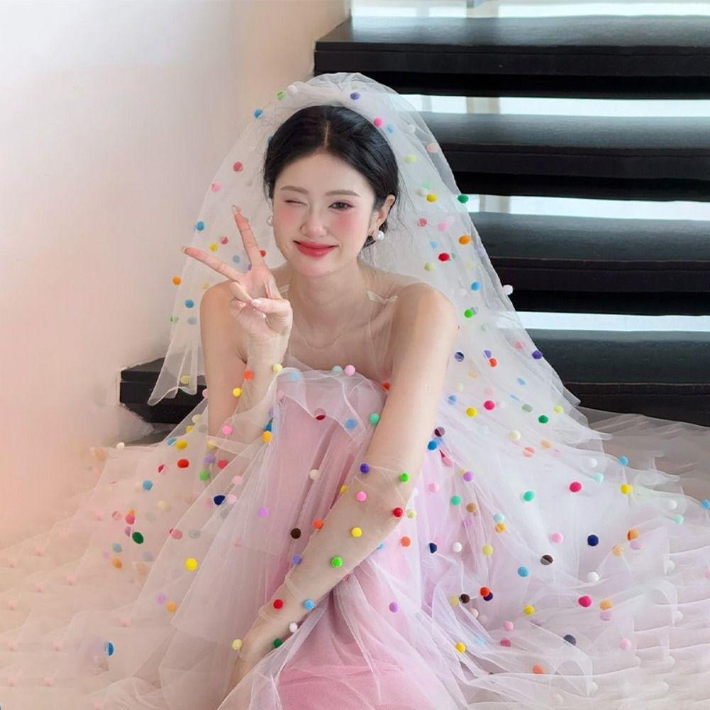 Sweet Bridal Veil Colored Pompom Wedding Veils Versatile Bride Head Gauze Photography Accessories білий
Sweet Bridal Veil Colored Pompom Wedding Veils Versatile Bride Head Gauze Photography Accessories білий