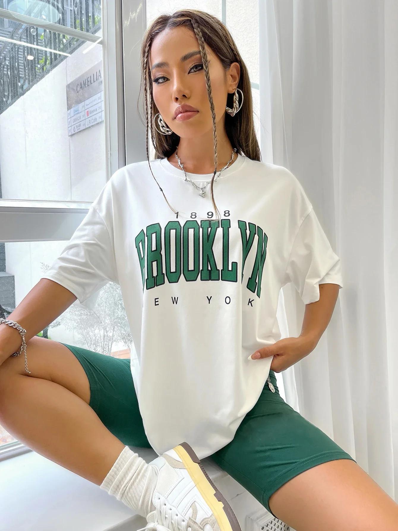 Vintage Oversized TShirt Women 1898 Brooklyn York Letter Drop Shoulder Print T Shirt Y2K Top Simple Clothes Female Tshirt 4XL
Vintage Oversized TShirt Women 1898 Brooklyn York Letter Drop Shoulder Print T Shirt Y2K Top Simple Clothes Female Tshirt 4XL