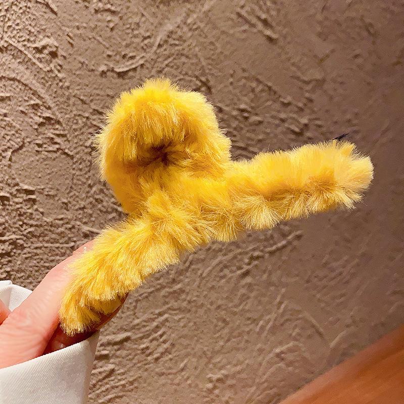 Корейская плюшевая высококачественная заколка для волос в виде акулы на осень и зиму F969 жёлтый
Корейская плюшевая высококачественная заколка для волос в виде акулы на осень и зиму F969 жёлтый