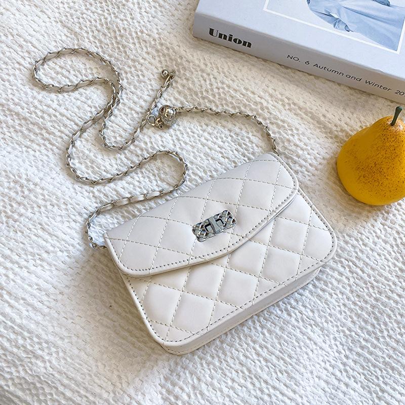 High aesthetic chain bag with a unique texture, Lingge small square bag, 2025 new crossbody bag, women s shoulder bag S белый
High aesthetic chain bag with a unique texture, Lingge small square bag, 2025 new crossbody bag, women s shoulder bag S белый
