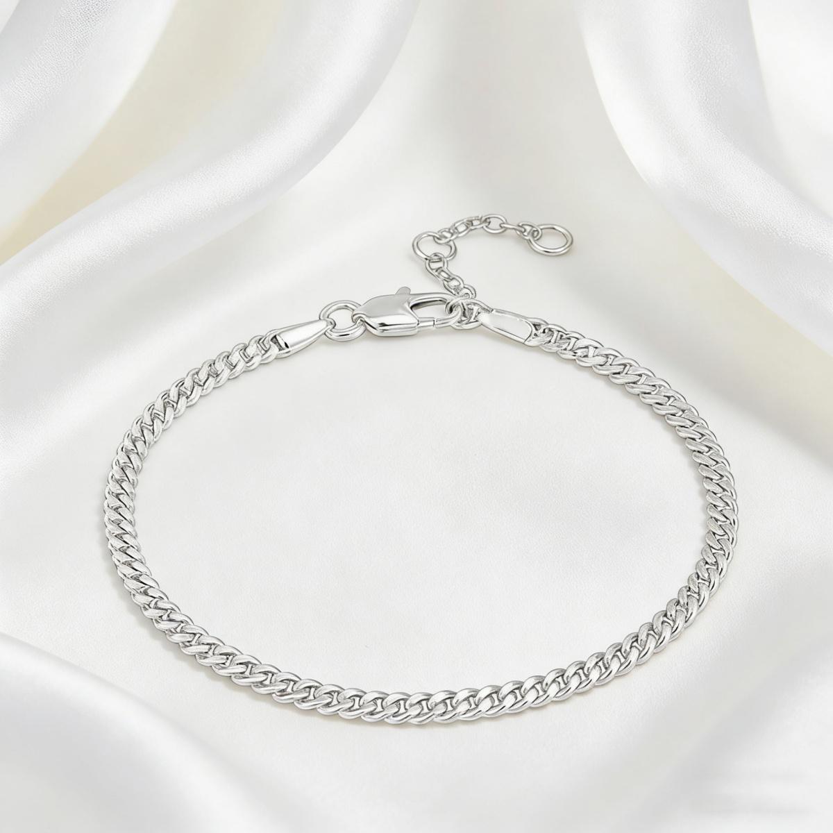1 PC Trendy Silver Color Cuban Link Choker Necklace Polished Chain Necklace For Men & Women Daily & Street Wear All Season
1 PC Trendy Silver Color Cuban Link Choker Necklace Polished Chain Necklace For Men & Women Daily & Street Wear All Season