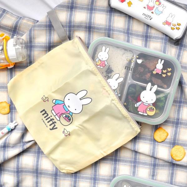 Ланч-бокс для младенцев Miffy из нержавеющей стали с 3 отделениями + набор сумок, поднос для еды, сумка, поднос для еды + сумка, популярные корейские товары для родителей
Ланч-бокс для младенцев Miffy из нержавеющей стали с 3 отделениями + набор сумок, поднос для еды, сумка, поднос для еды + сумка, популярные корейские товары для родителей