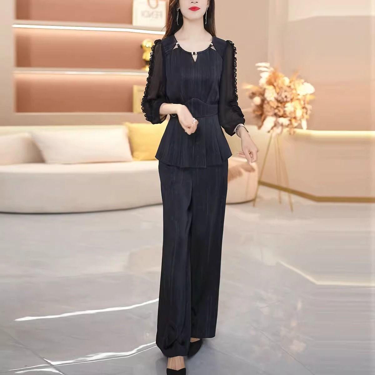 Spring 2025 Luxe Slimming Two-Piece: Elegant Casual Set for Moms 2XL (125-135 lbs)
Spring 2025 Luxe Slimming Two-Piece: Elegant Casual Set for Moms 2XL (125-135 lbs)