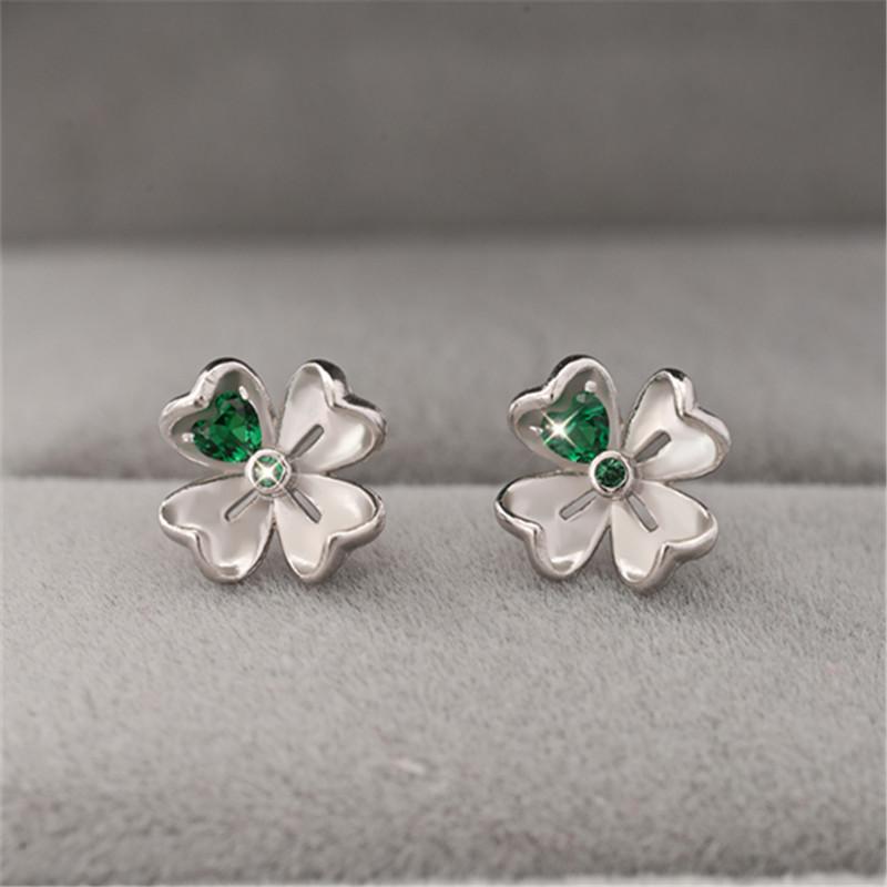 925 Sterling Silver Vintage Green Zircon Lucky Flower Stud Earrings For Women Fine Jewelry Accessories срібний
925 Sterling Silver Vintage Green Zircon Lucky Flower Stud Earrings For Women Fine Jewelry Accessories срібний