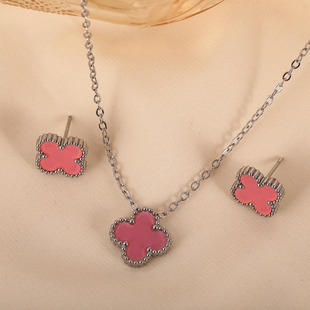 Комплект из 2 предметов «Кловер» из нержавеющей стали, модное ожерелье, украшения для ушей и ногтей, комплект из двух предметов Necklace+earrings розовый
Комплект из 2 предметов «Кловер» из нержавеющей стали, модное ожерелье, украшения для ушей и ногтей, комплект из двух предметов Necklace+earrings розовый