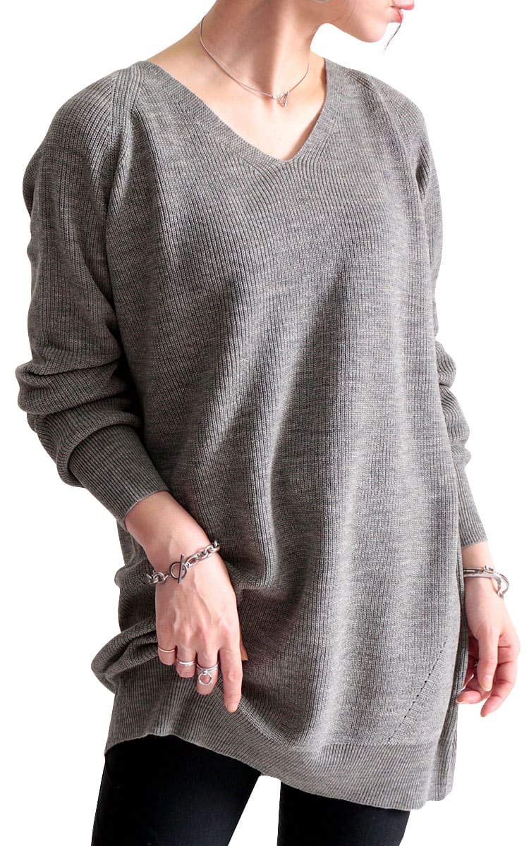 Gold Japan Plus Size Knit Long Long Size 3L Women s Top, V-Neck, Sleeves, suri-3211, Gray, серый
Gold Japan Plus Size Knit Long Long Size 3L Women s Top, V-Neck, Sleeves, suri-3211, Gray, серый