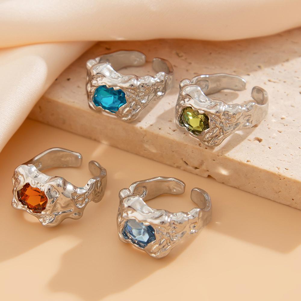 Punk Colorful Zircon Finger Ring Set Party for Women Adjustable 4Pcs Hip Hop Geometric Metal Open Rings Knuckle Accessories Gift мідний
Punk Colorful Zircon Finger Ring Set Party for Women Adjustable 4Pcs Hip Hop Geometric Metal Open Rings Knuckle Accessories Gift мідний