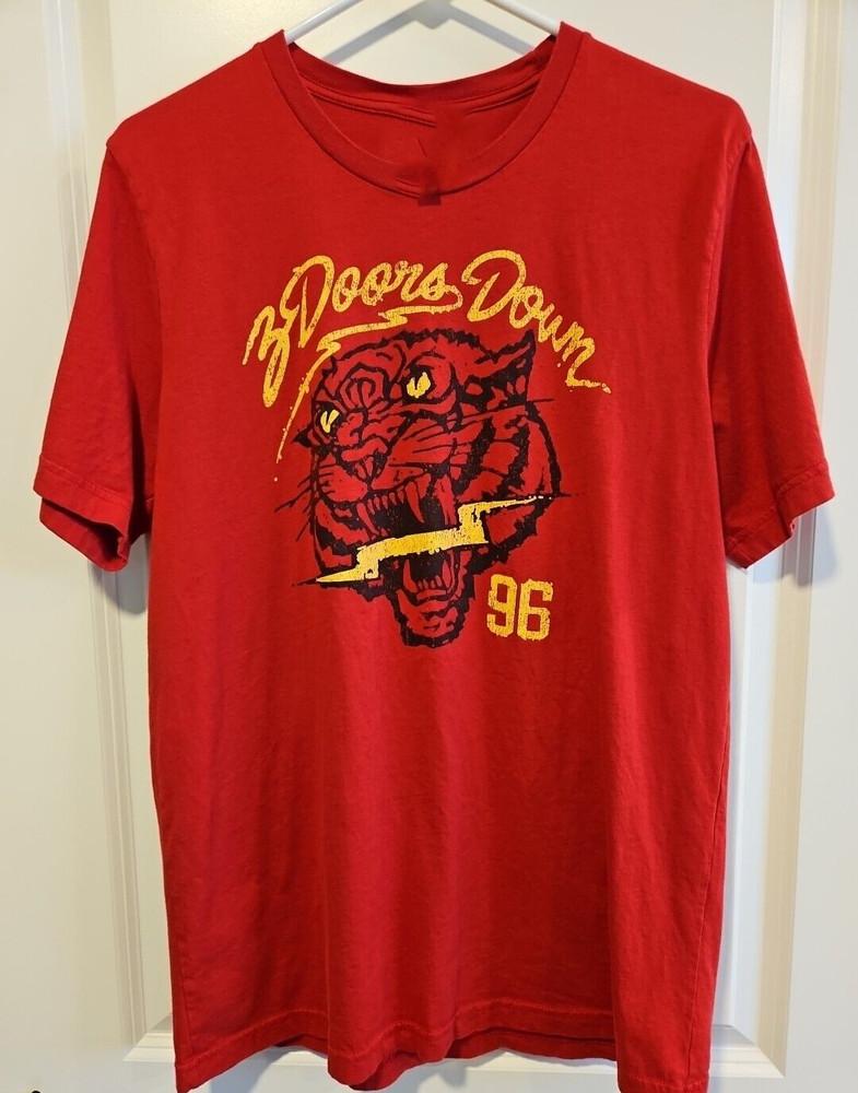 Rare 3 Doors Down Band Tee Red All Size Gift For Fan Shirt AQ26 Unisex T-Shirt XXXL
Rare 3 Doors Down Band Tee Red All Size Gift For Fan Shirt AQ26 Unisex T-Shirt XXXL