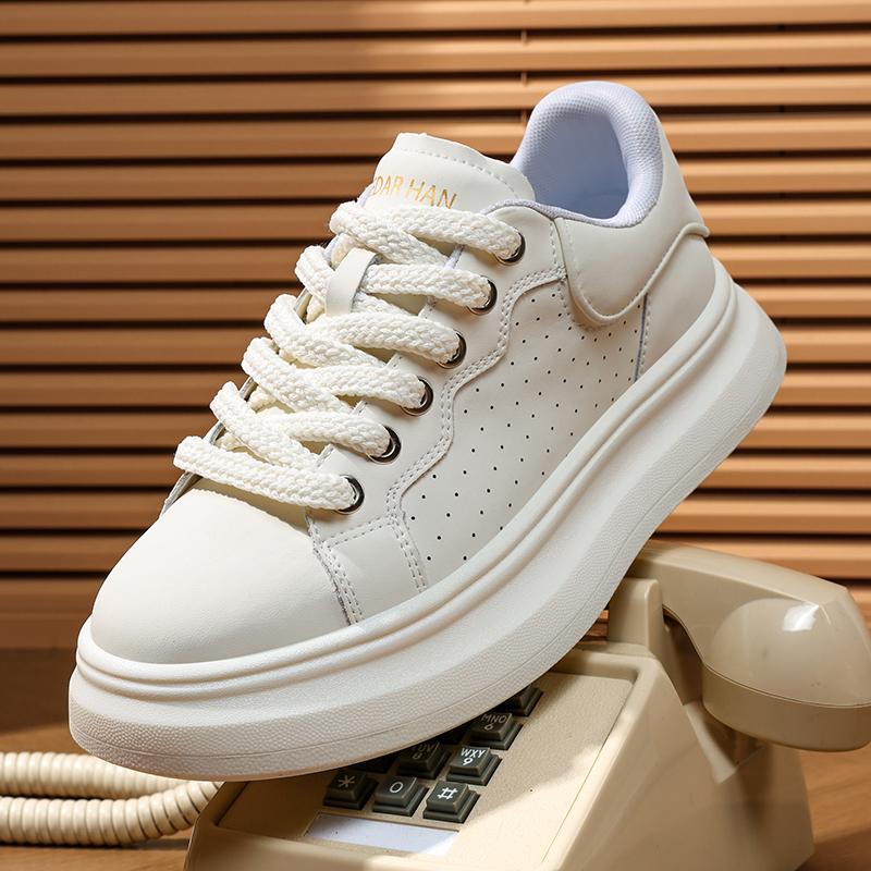 Men s Thick Soled Fashionable Versatile White Shoes Trendy and Comfortable Men s Outdoor Travel Shoes 39
Men s Thick Soled Fashionable Versatile White Shoes Trendy and Comfortable Men s Outdoor Travel Shoes 39