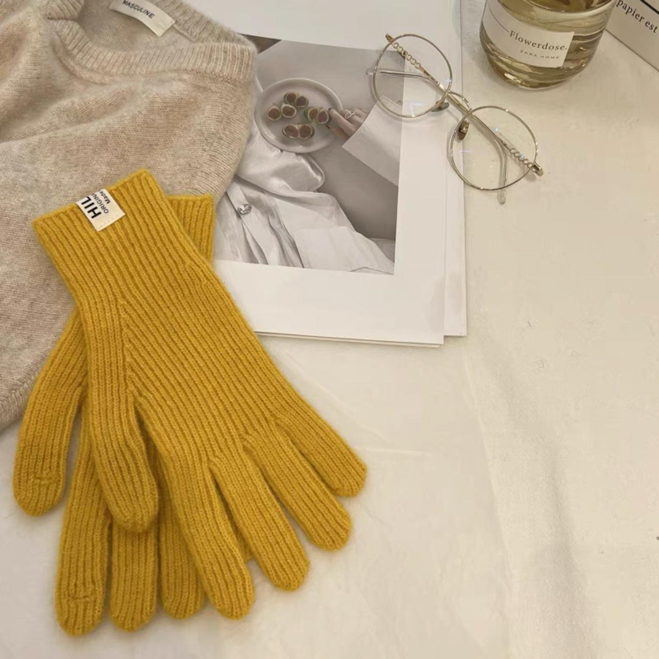 Wool solid color finger knitted wool gloves autumn and winter labeling dew finger touch screen warm gloves tide average size
Wool solid color finger knitted wool gloves autumn and winter labeling dew finger touch screen warm gloves tide average size