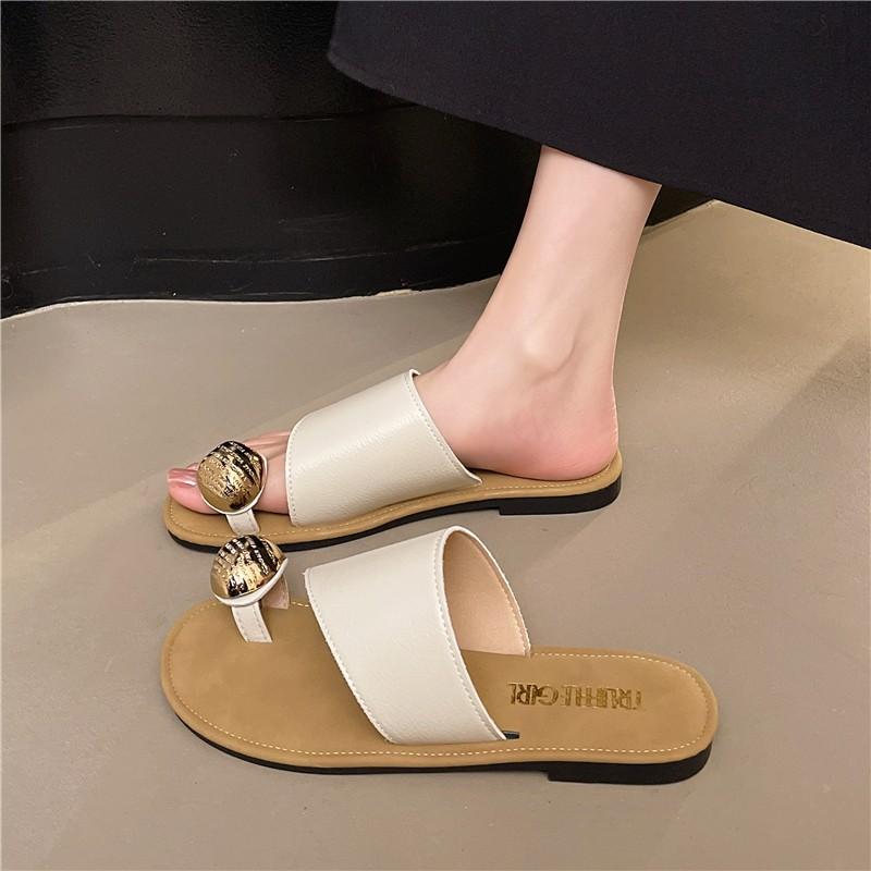 Square head metal buckle toe slippers women s summer wear flat bottom thin personality set toe sandals women s shoes 40
Square head metal buckle toe slippers women s summer wear flat bottom thin personality set toe sandals women s shoes 40