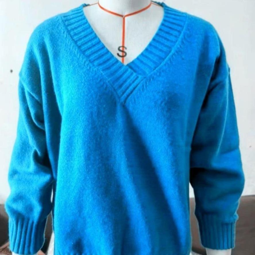 YYFS Жіночі модні повсякденні одноколірні вільні светри з принтом осінь-зима з довгим рукавом і V-подібним вирізом XXL синій
YYFS Жіночі модні повсякденні одноколірні вільні светри з принтом осінь-зима з довгим рукавом і V-подібним вирізом XXL синій