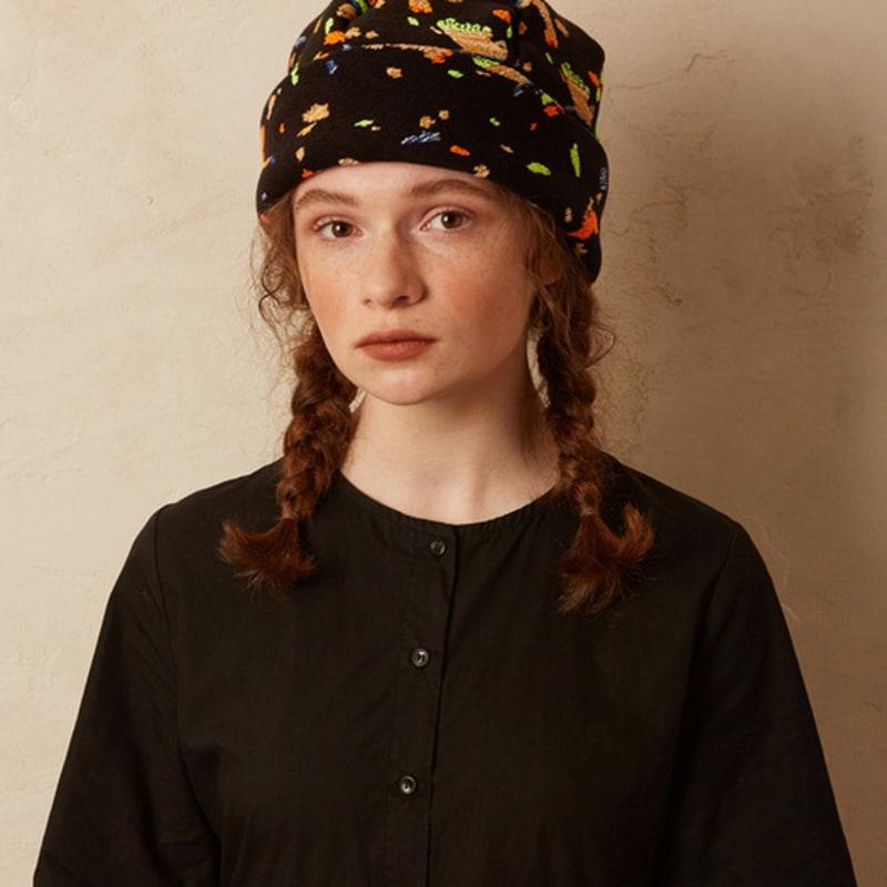 Brown Hat Jacquard fabric beanie Black
Brown Hat Jacquard fabric beanie Black