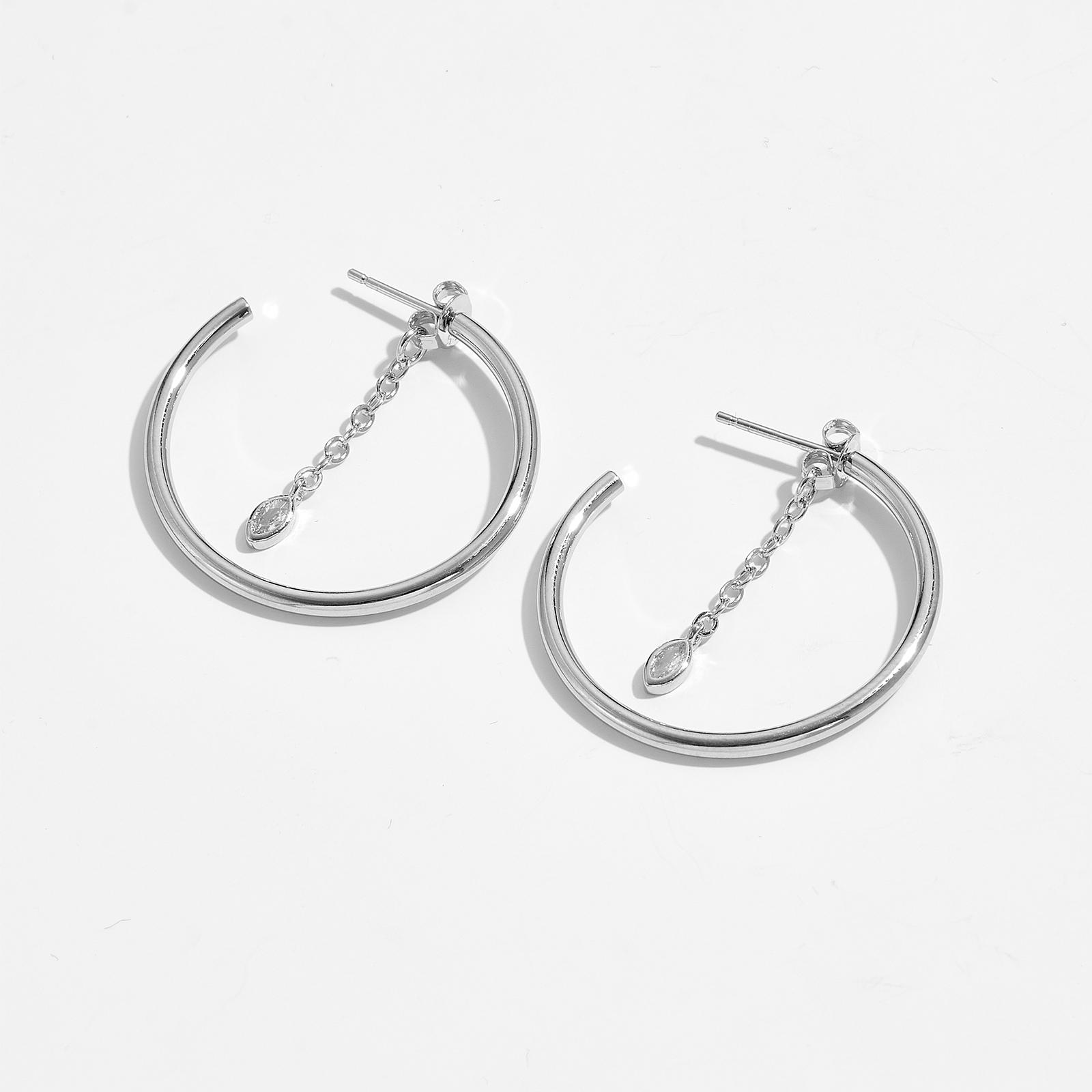 DPLAOPA 925 Silver Gold 25MM Hoop Big Marqulse Loops Women Drop Chain CZ Earring Jewelry
DPLAOPA 925 Silver Gold 25MM Hoop Big Marqulse Loops Women Drop Chain CZ Earring Jewelry