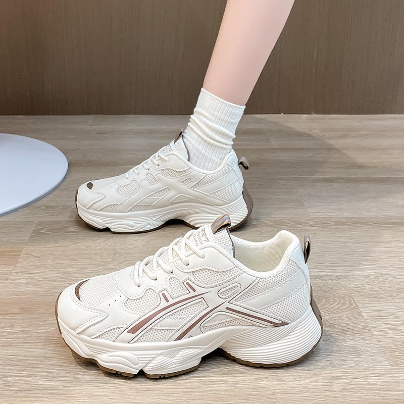 Sneakers women s autumn and winter new dad shoes ins casual versatile mesh breathable running white shoes Korean version of women s shoes 35 белый
Sneakers women s autumn and winter new dad shoes ins casual versatile mesh breathable running white shoes Korean version of women s shoes 35 белый