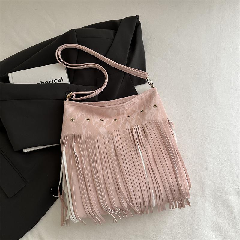 Сумка в стиле бохо с бахромой, модная вместительная сумка через плечо 2025 года, новая, универсальная женская сумка розовый
