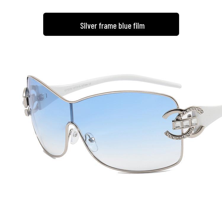 Женские модные солнцезащитные очки без оправы со стразами 2022 года, цельная конструкция с большой оправой As Shown
Женские модные солнцезащитные очки без оправы со стразами 2022 года, цельная конструкция с большой оправой As Shown