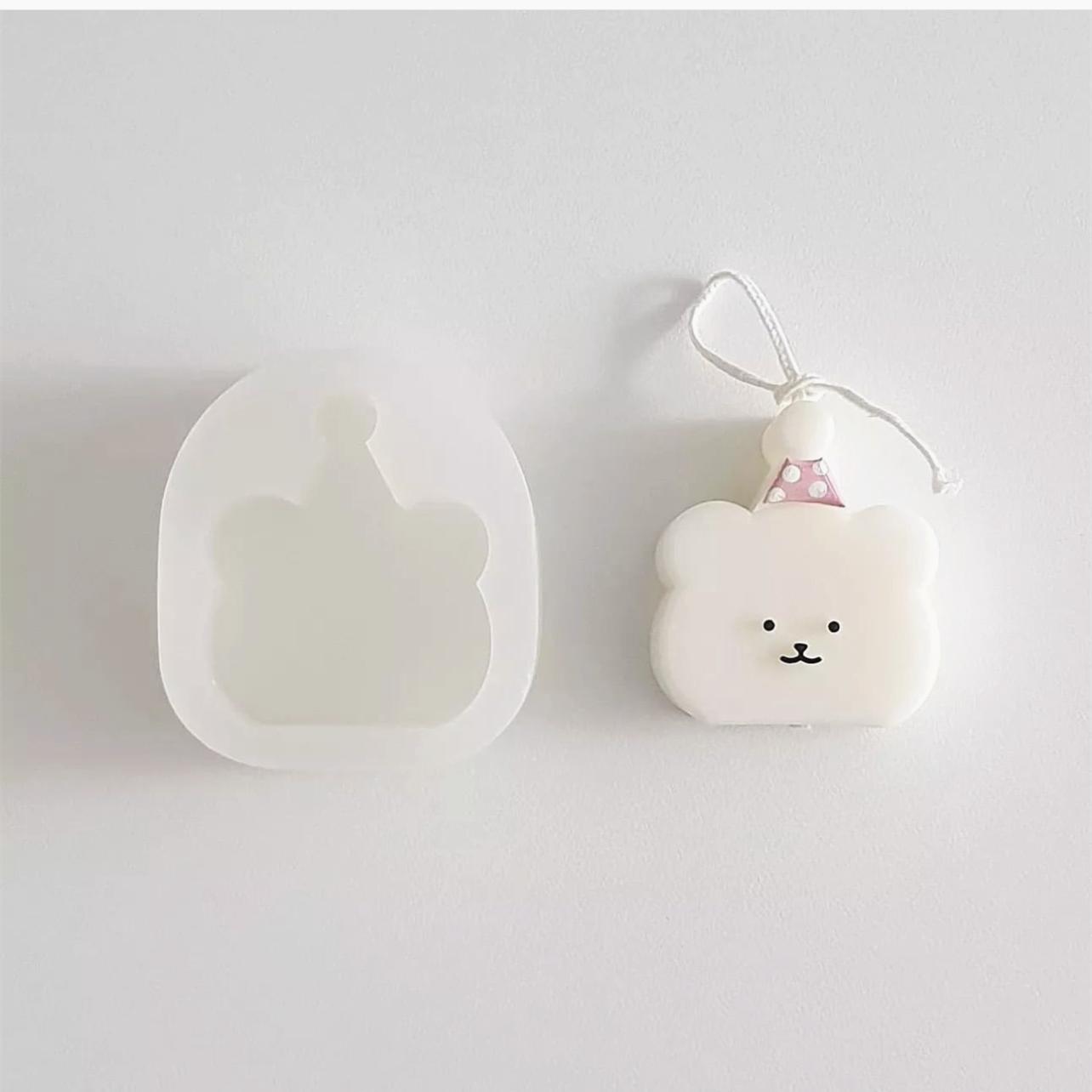 Новая шляпа на день рождения, голова медведя, ароматические свечи, гипсовые формы, медведь, шоколадный мусс, выпечка торта, деко, силиконовая форма ручной работы
Новая шляпа на день рождения, голова медведя, ароматические свечи, гипсовые формы, медведь, шоколадный мусс, выпечка торта, деко, силиконовая форма ручной работы