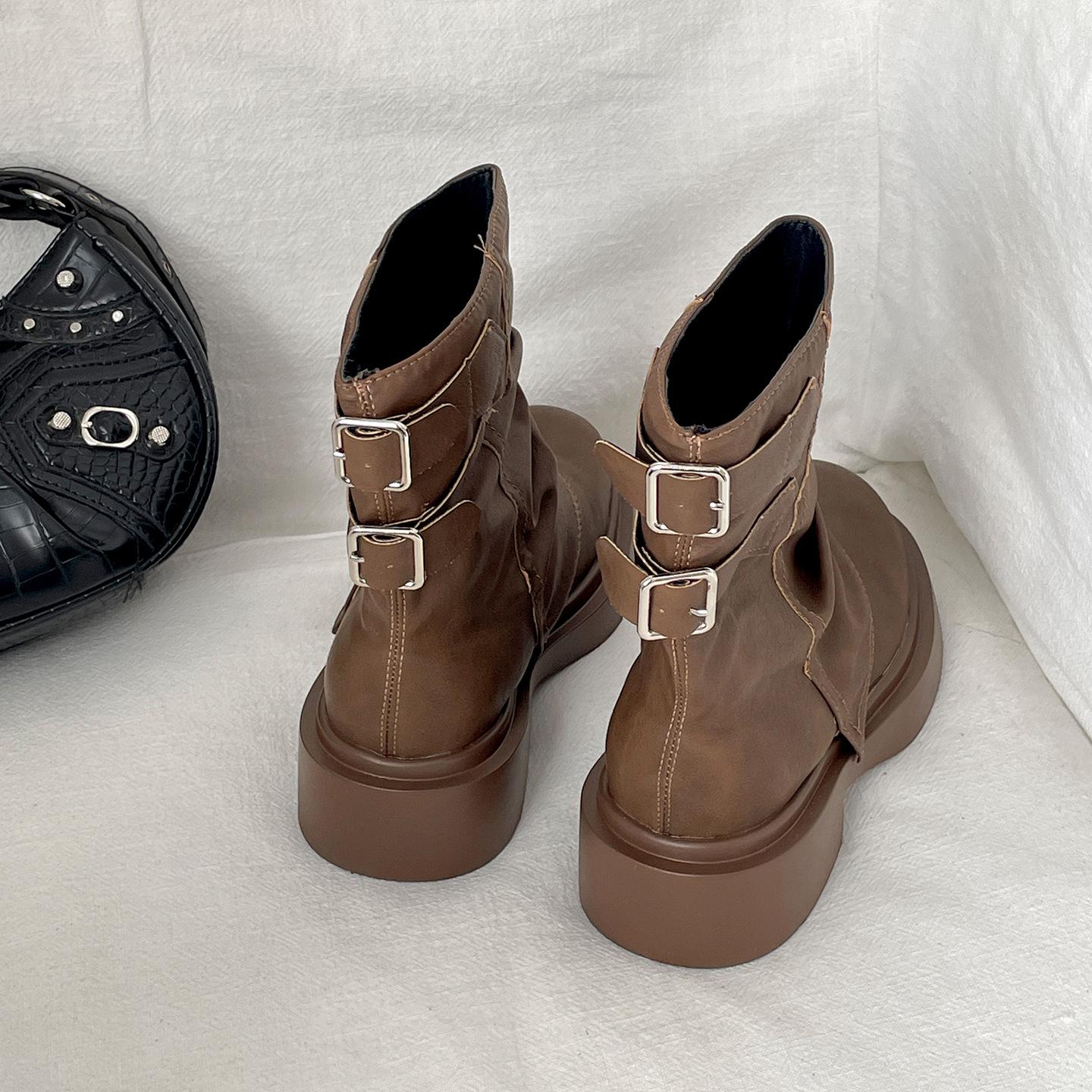 Черные ретро британские ботинки Мартин на платформе женские 2025 новая осень с юбкой маленькие узкие короткие ботинки 39 хаки
Черные ретро британские ботинки Мартин на платформе женские 2025 новая осень с юбкой маленькие узкие короткие ботинки 39 хаки