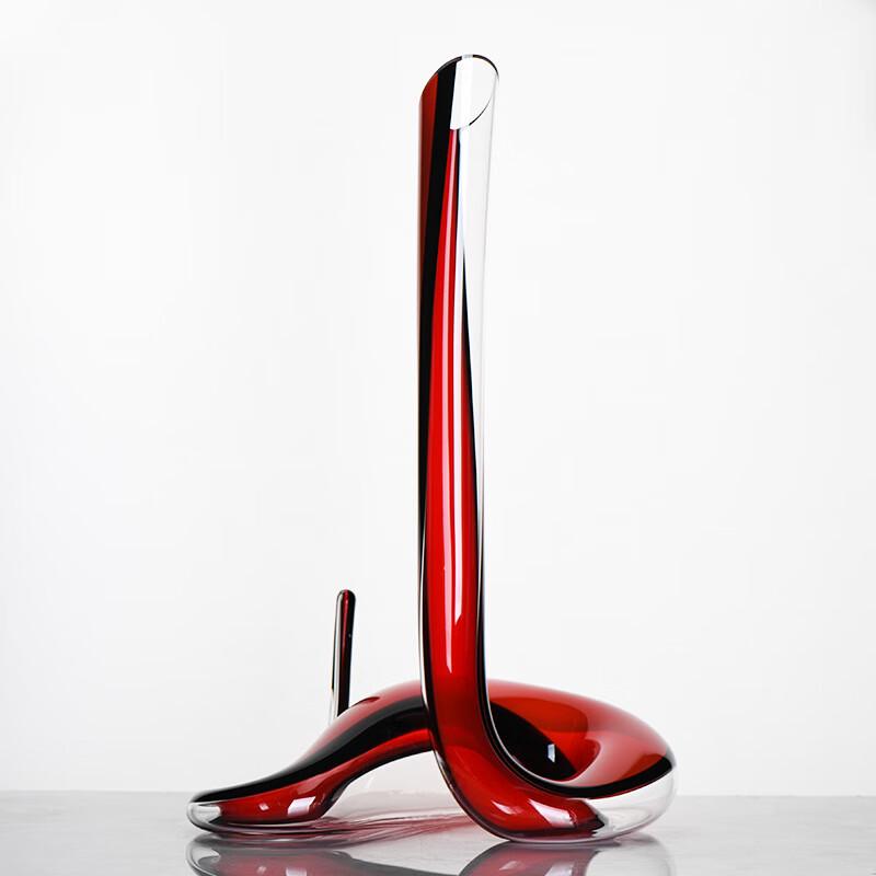 Snake Design Red Wine Decanter
Snake Design Red Wine Decanter