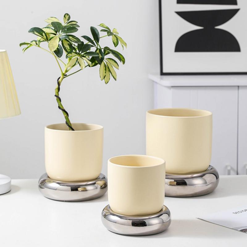 Ceramic Flowerpot Household Planter with Tray Flower Vase Flower Arrangement Accessories Garden Ceramic Pots Plant Accessories
Ceramic Flowerpot Household Planter with Tray Flower Vase Flower Arrangement Accessories Garden Ceramic Pots Plant Accessories