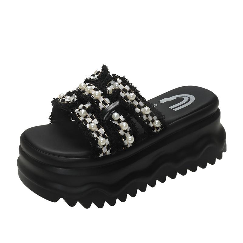 Женские летние тапочки для улицы, новые модные туфли на высоком каблуке с юбками, на толстой подошве, крутые тапочки 39
Женские летние тапочки для улицы, новые модные туфли на высоком каблуке с юбками, на толстой подошве, крутые тапочки 39