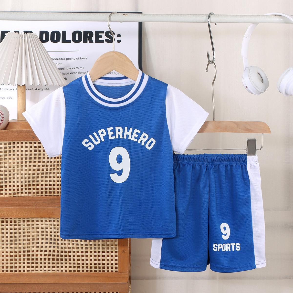 Детская летняя спортивная одежда с короткими рукавами, дышащая, быстросохнущая, футбольный баскетбольный костюм, комплект одежды, обычный, удобный комплект из двух предметов для отдыха на открытом воздухе 80cm
Детская летняя спортивная одежда с короткими рукавами, дышащая, быстросохнущая, футбольный баскетбольный костюм, комплект одежды, обычный, удобный комплект из двух предметов для отдыха на открытом воздухе 80cm