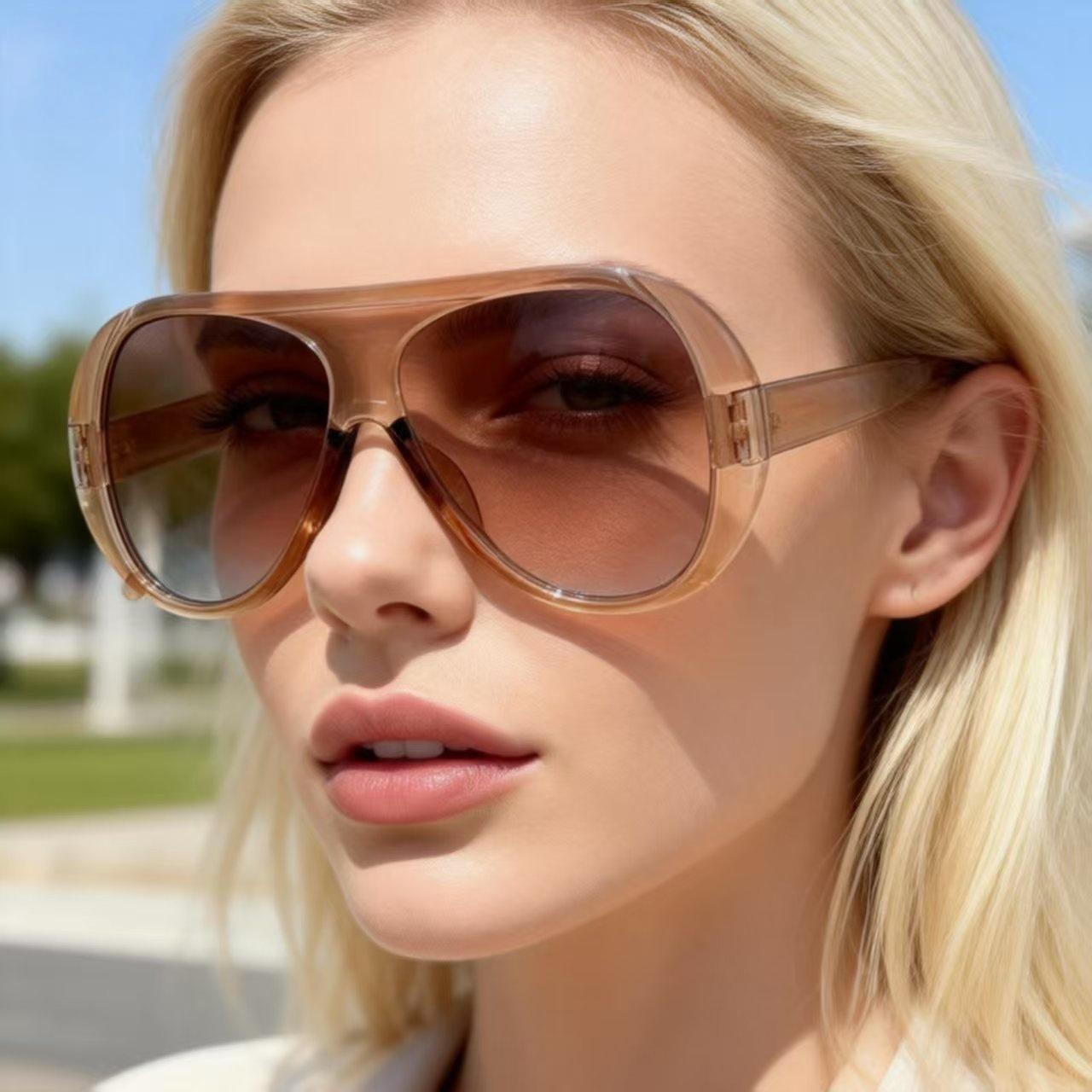 UV Protection Sunglasses Lightweight Frame Durable Material Comfortable Fit Suitable for Outdoor Activities and Everyday Use
UV Protection Sunglasses Lightweight Frame Durable Material Comfortable Fit Suitable for Outdoor Activities and Everyday Use