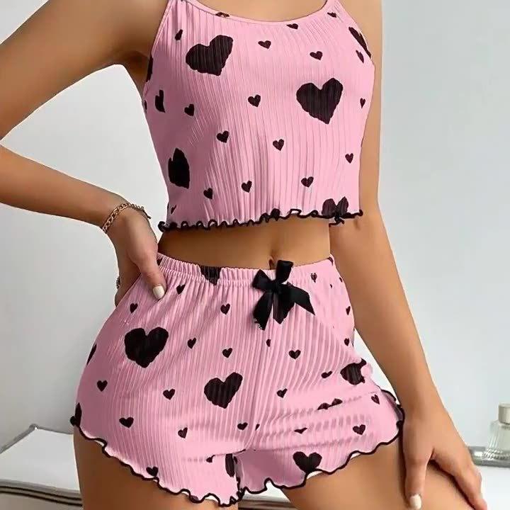 Summer new suspender shorts pure desire pajamas women s European and American knitted pit strips love printing design is sweet XXXL рожевий
Summer new suspender shorts pure desire pajamas women s European and American knitted pit strips love printing design is sweet XXXL рожевий