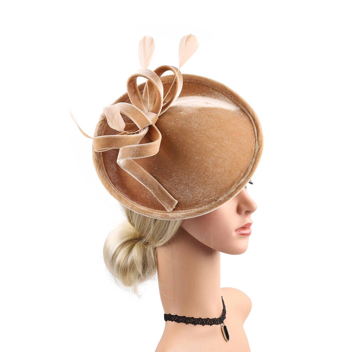 Lady Elegant Fascinator Velvet Headband Vintage Headwear Christmas Decor Party Dance Hair Acccesories Weddings Hairband Women шампанського
Lady Elegant Fascinator Velvet Headband Vintage Headwear Christmas Decor Party Dance Hair Acccesories Weddings Hairband Women шампанського